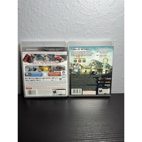 PS3 Game Lot Bundle Assassin’s Creed 3 & Fallout 3 Complete with all manuals - Picture 2 of 3